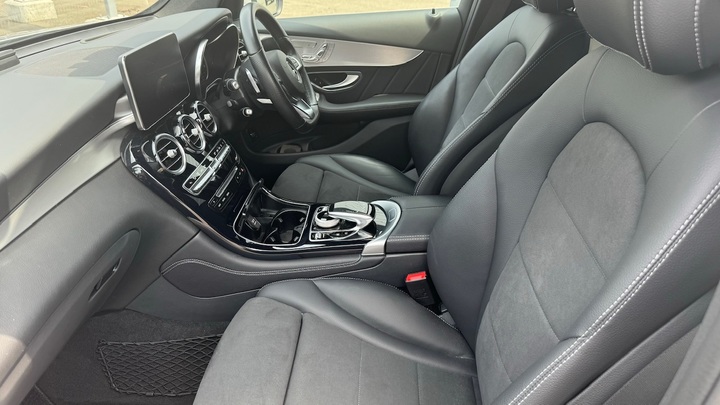 認定中古車のご案内💁🏼‍♀️