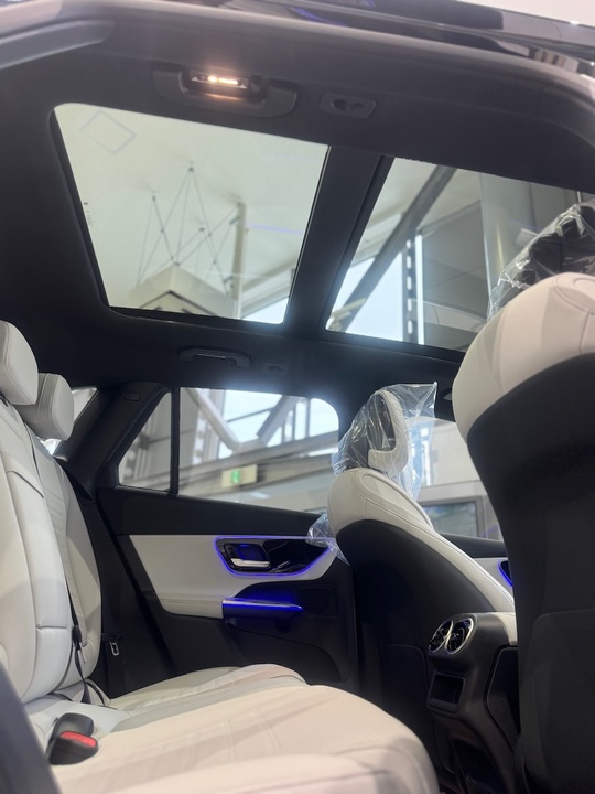 展示車のご案内💁🏼‍♀️<GLC Core