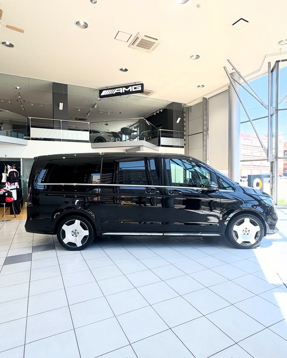 展示車のご案内💁🏼‍♀️<V220d EXCLUSIVE long Platinum Suite