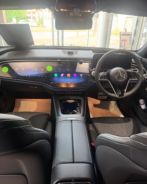 	展示車のご案内💁🏼‍♀️<E220d 4MATIC All-Terrain
