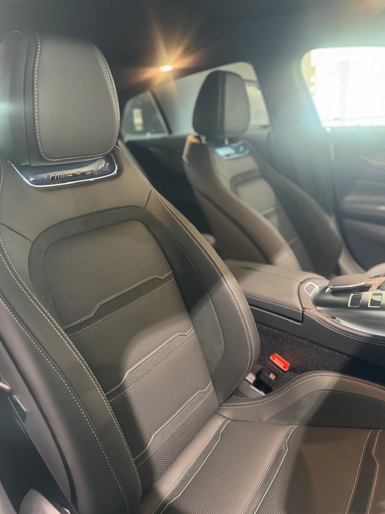 展示車のご案内💁🏼‍♀️＜GT 43 4MATIC+