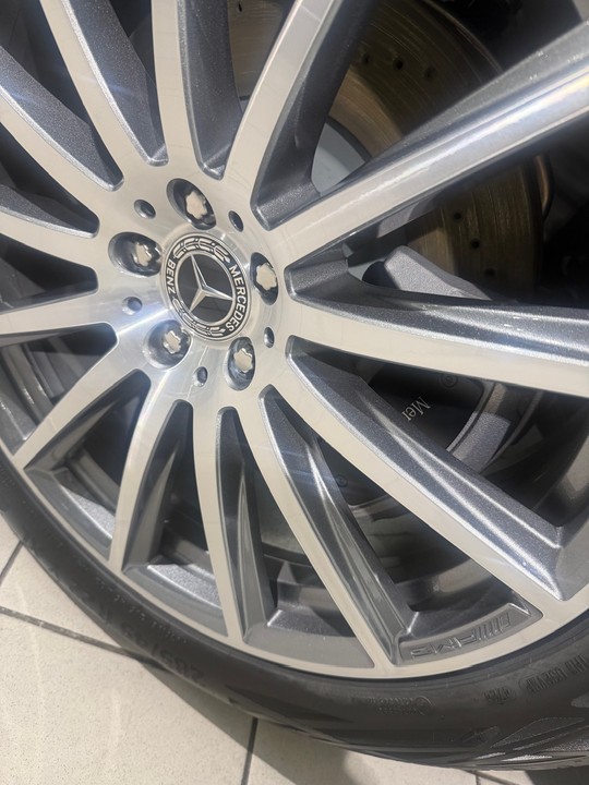 展示車のご案内💁🏼‍♀️＜GLS450d 4MATIC 