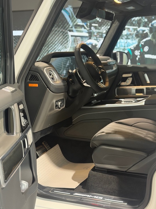 展示車のご案内💁🏼‍♀️＜Mercedes-AMG G63