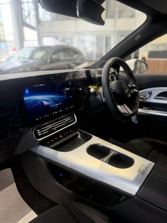 展示車のご案内💁🏼‍♀️<CLA 220 Shooting Brake