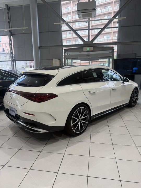 展示車のご案内💁🏼‍♀️<CLA 220 Shooting Brake